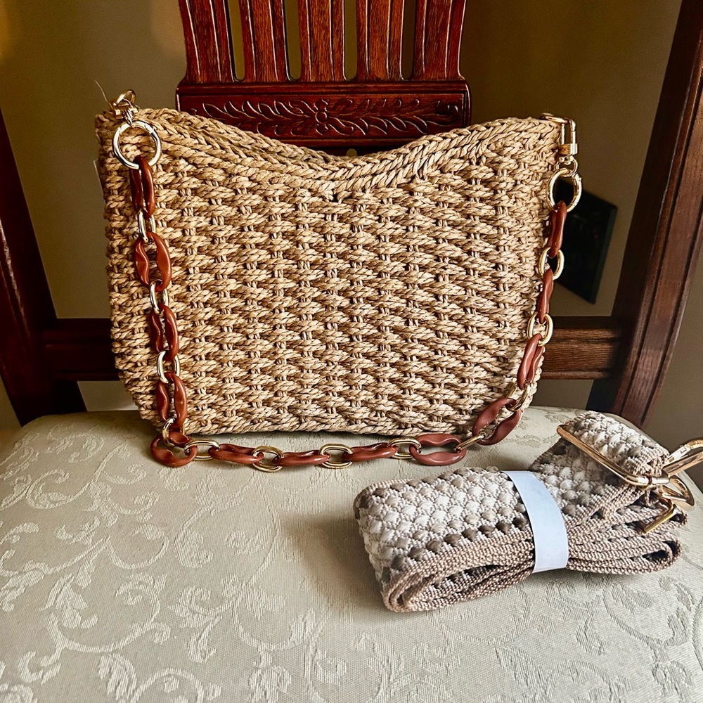 Staycation Straw Shoulder/Crossbody Bag